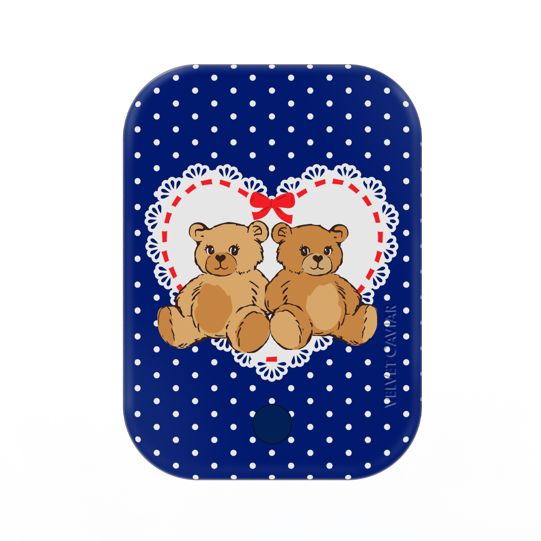 Winter Teddy Portable MagSafe Charger Power Pack